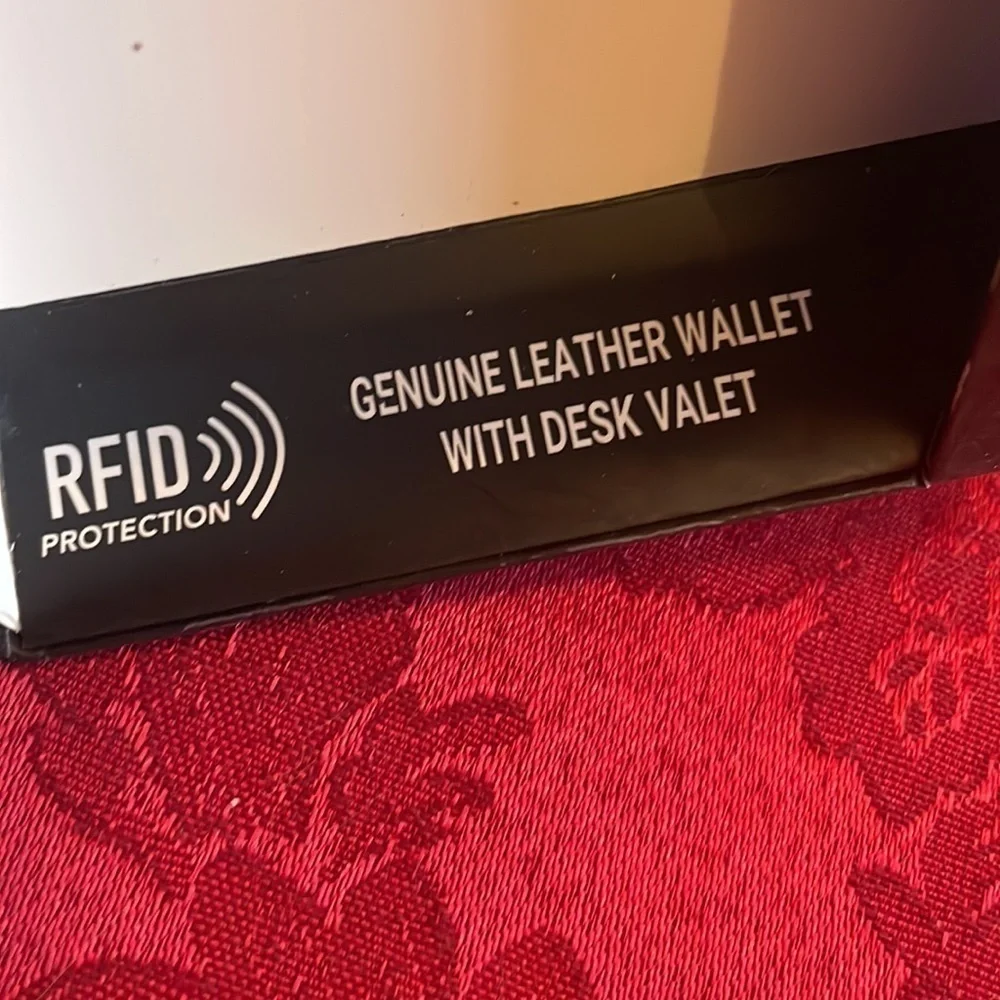 Brand New True Religion Genuine Leather Black Darkar Wallet w/ Desk Valet RFID